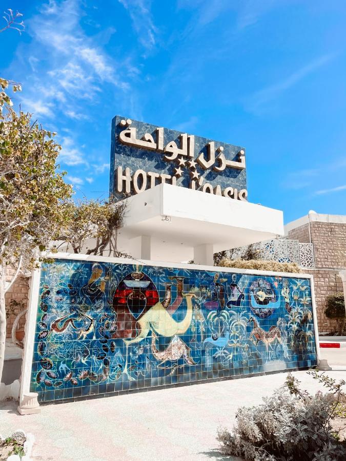Hotel Oasis Gabes Bagian luar foto